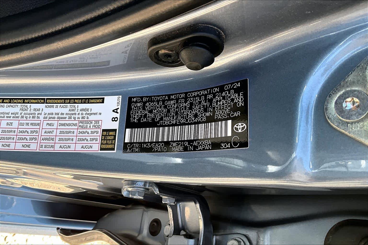 Used 2024 Celestite Toyota Hybrid XLE image 37