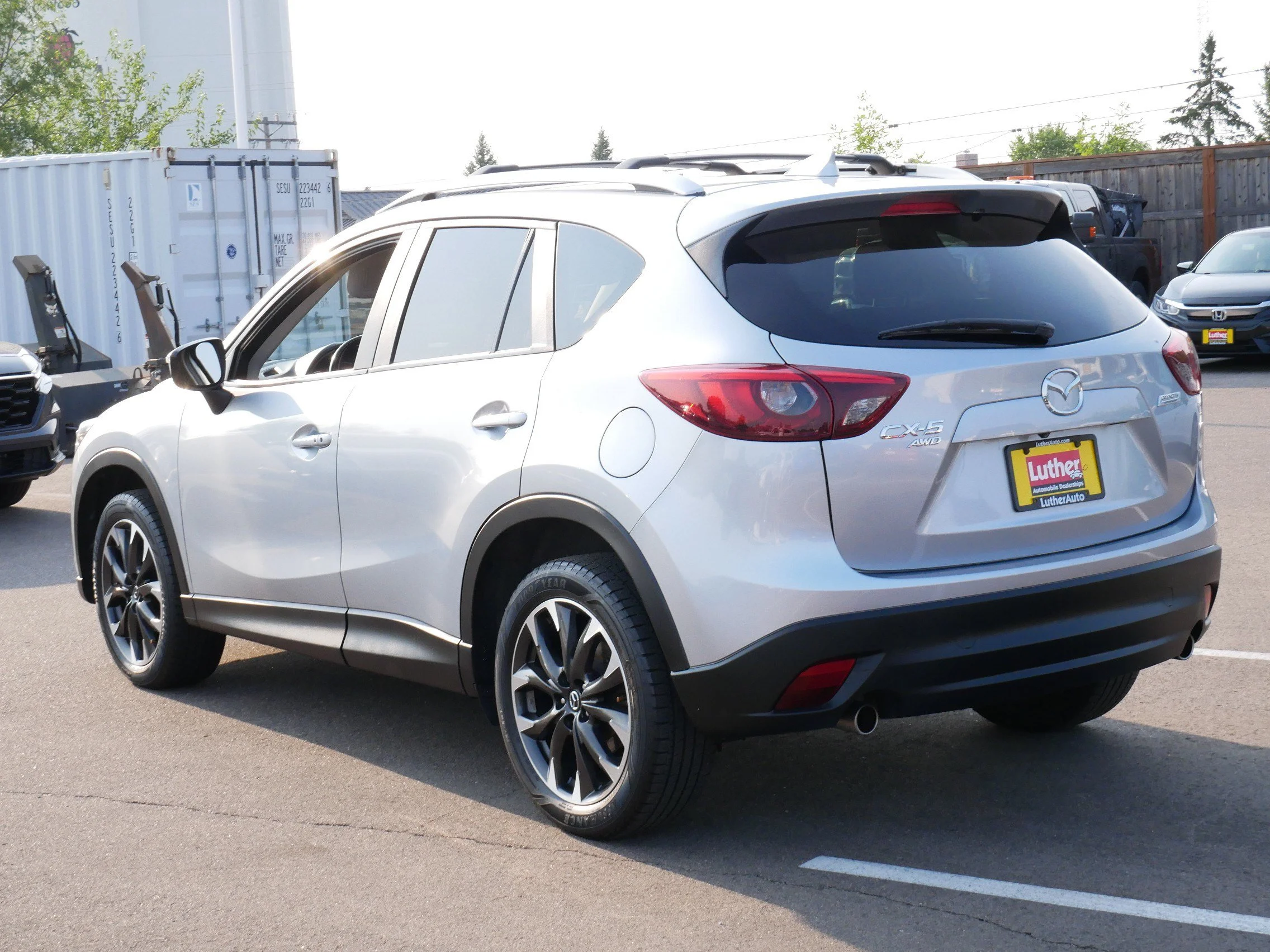 Used 2016 Sonic Silver Metallic Mazda Grand Touring image 5