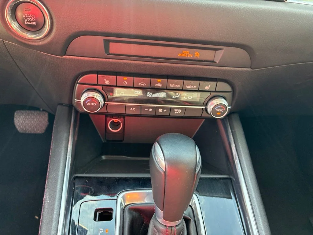 Used 2025 Gray Mazda 2.5 S Carbon Edition image 25