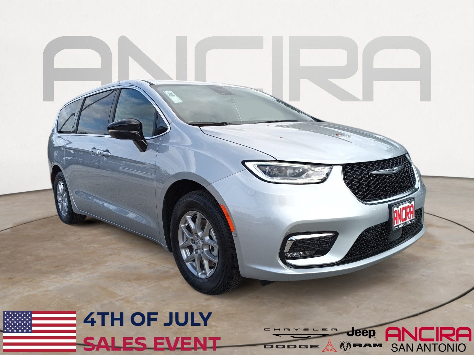 2026 Chrysler Pacifica Select's photo