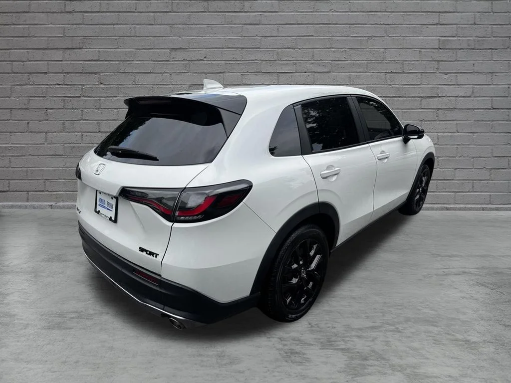 Certified Used 2024 Platinum White Pearl Honda Sport image 3
