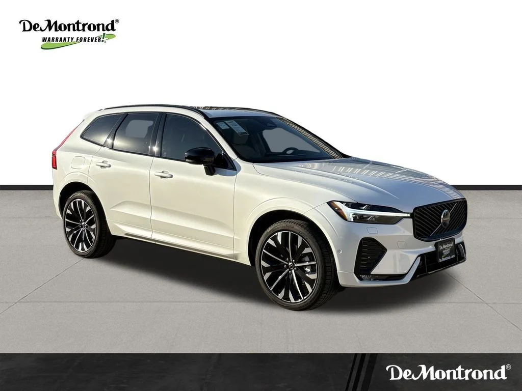 New 2026 Crystal White Volvo Ultra image 3