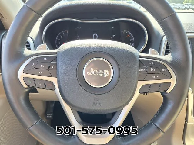 Used 2015 Beige Jeep Limited image 29