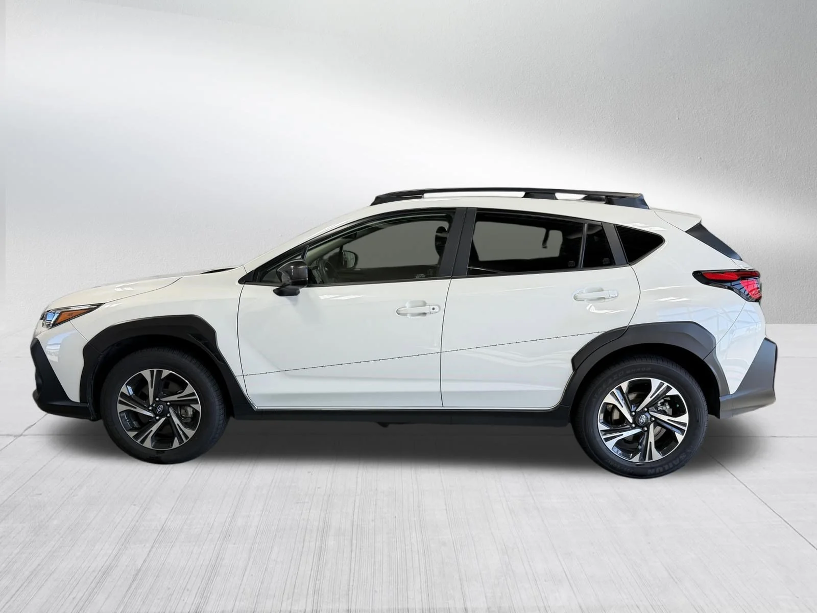 Used 2024 Crystal White Pearl Subaru Premium image 4