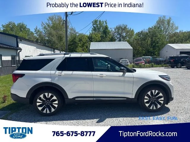 New 2026 Star White Metallic Tri-Coat Ford Platinum™ image 8