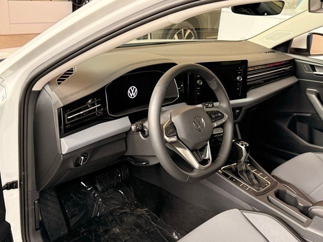 New 2026 Opal White Pearl Volkswagen 1.5T SE image 9