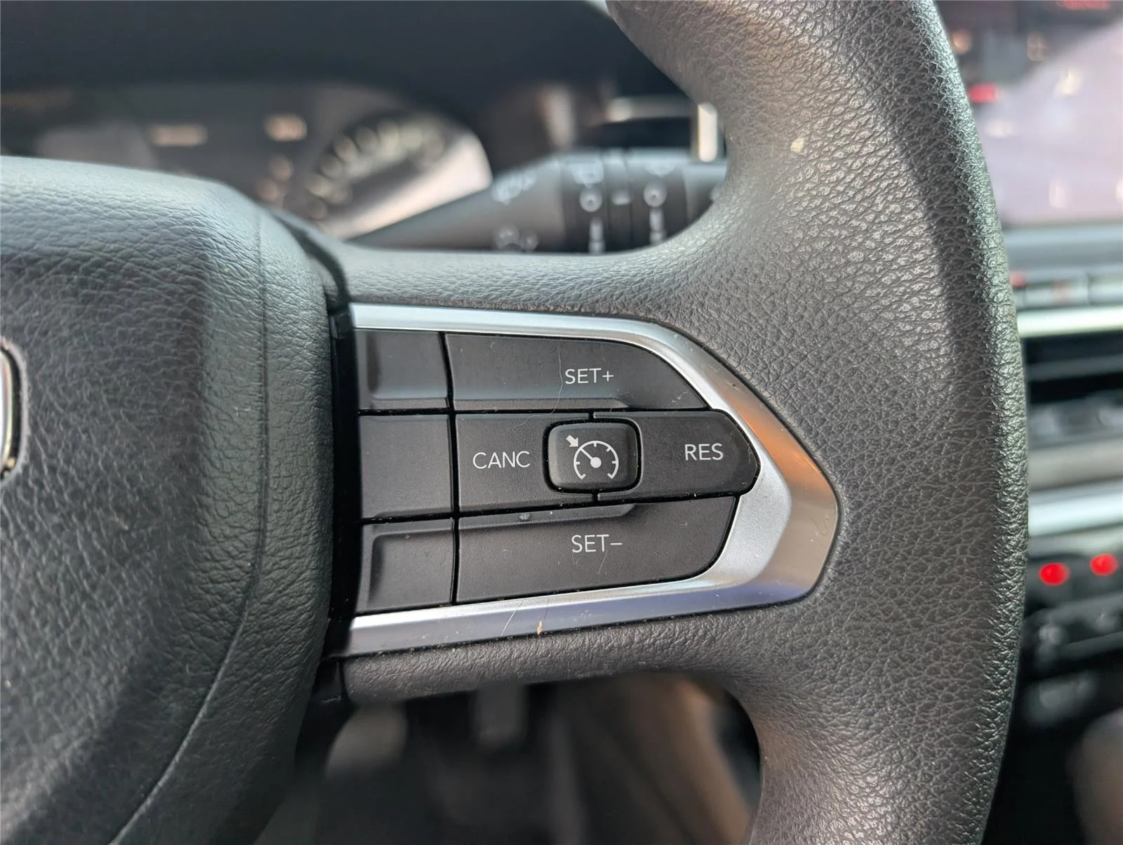 Used 2023 Billet Silver Metallic Clearcoat Jeep Sport image 22