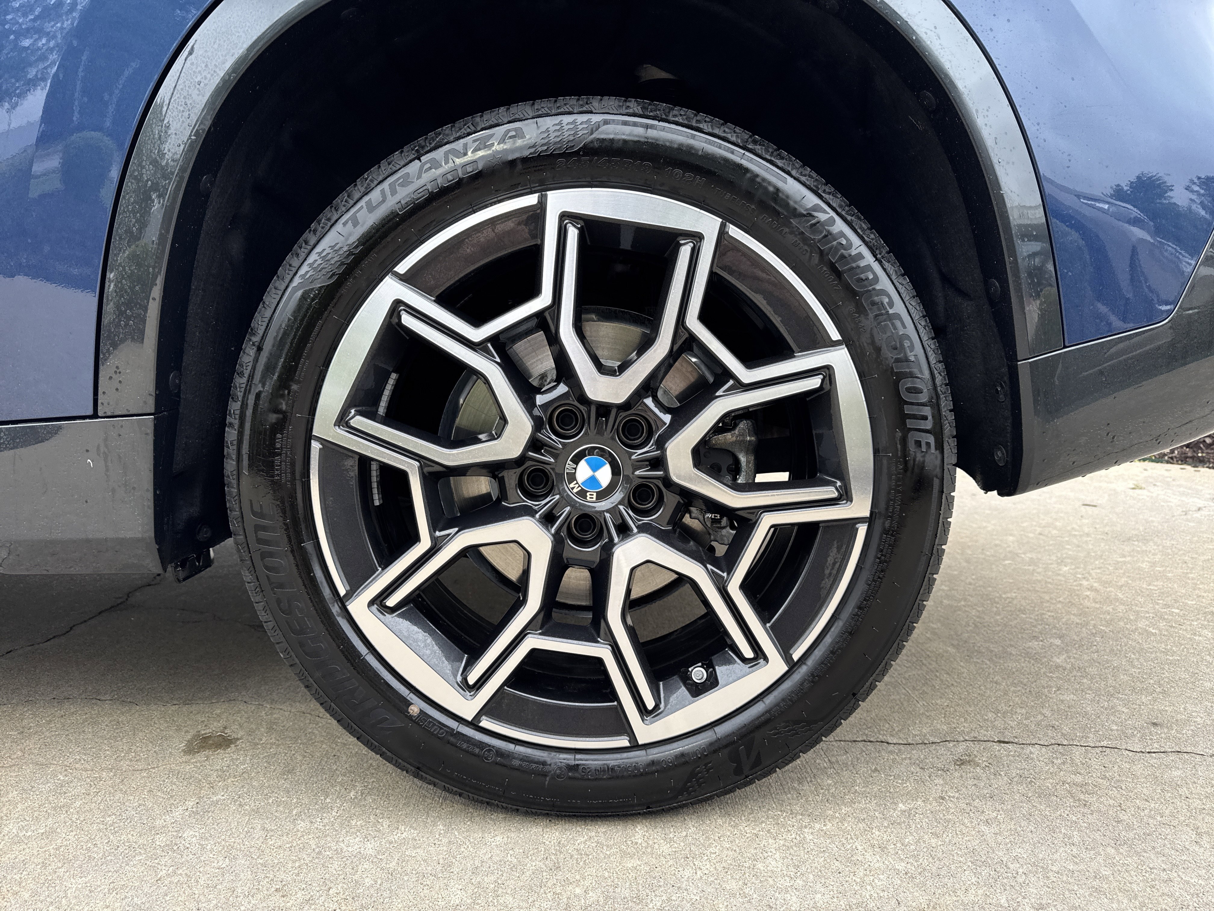 2025 BMW X1 28i - Photo 26