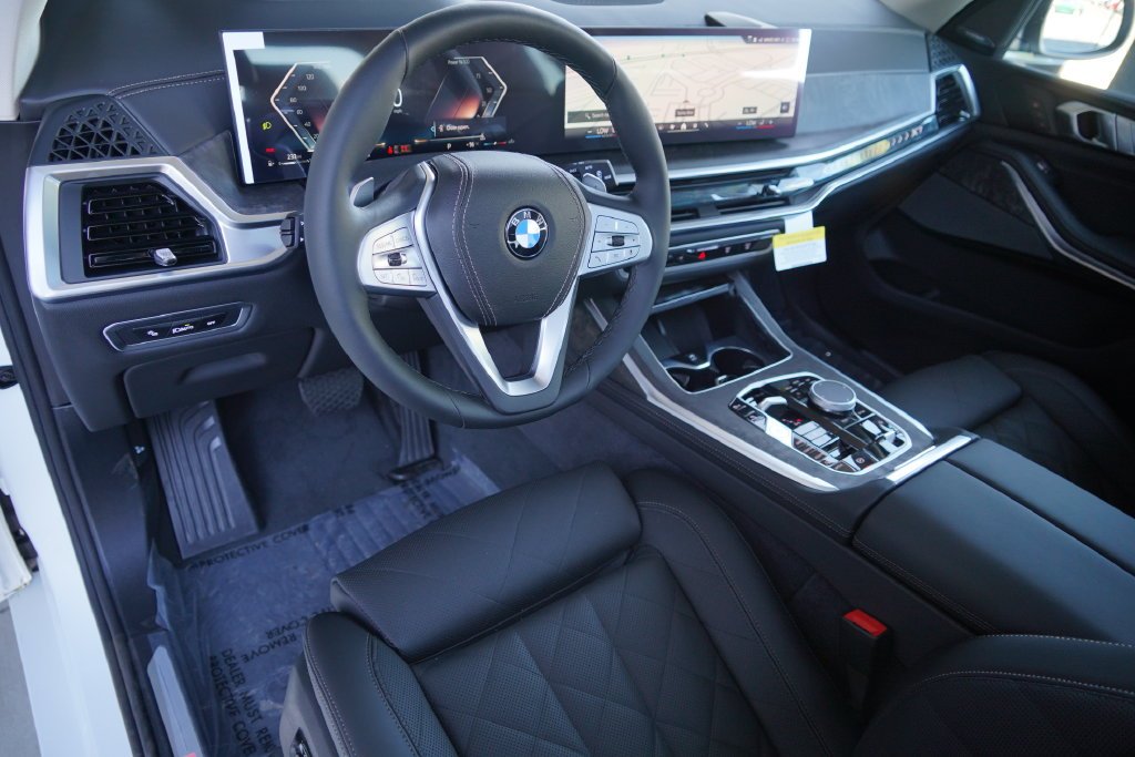 New 2027 Alpine White BMW xDrive40i image 16