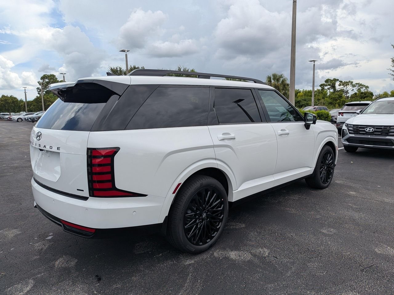 New 2027 Creamy White Pearl Hyundai Calligraphy Black Ink image 4