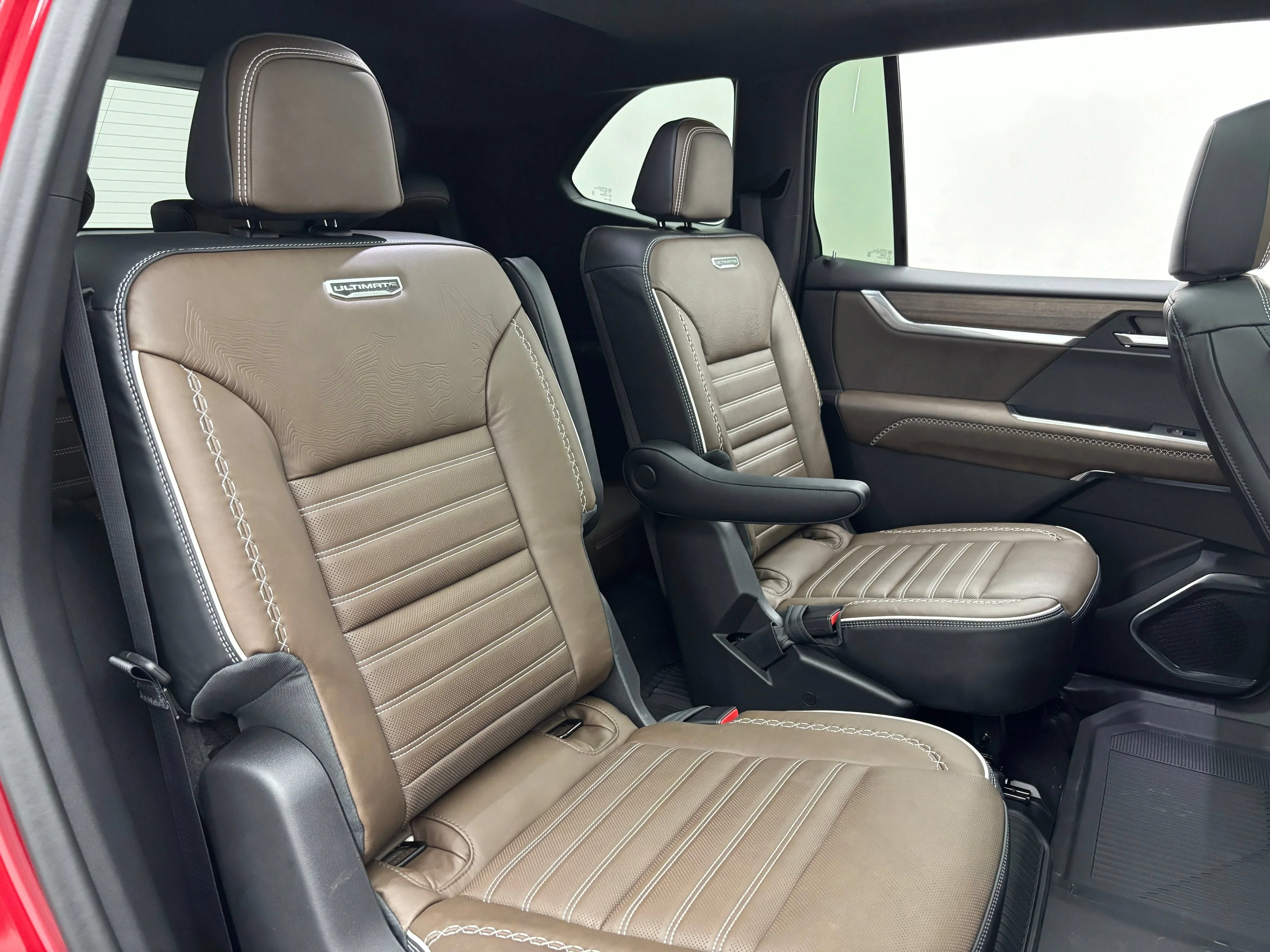 2026 GMC Acadia Denali Ultimate - Photo 42