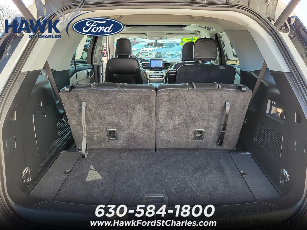 Certified Used 2023 White Metallic Ford XLT image 20