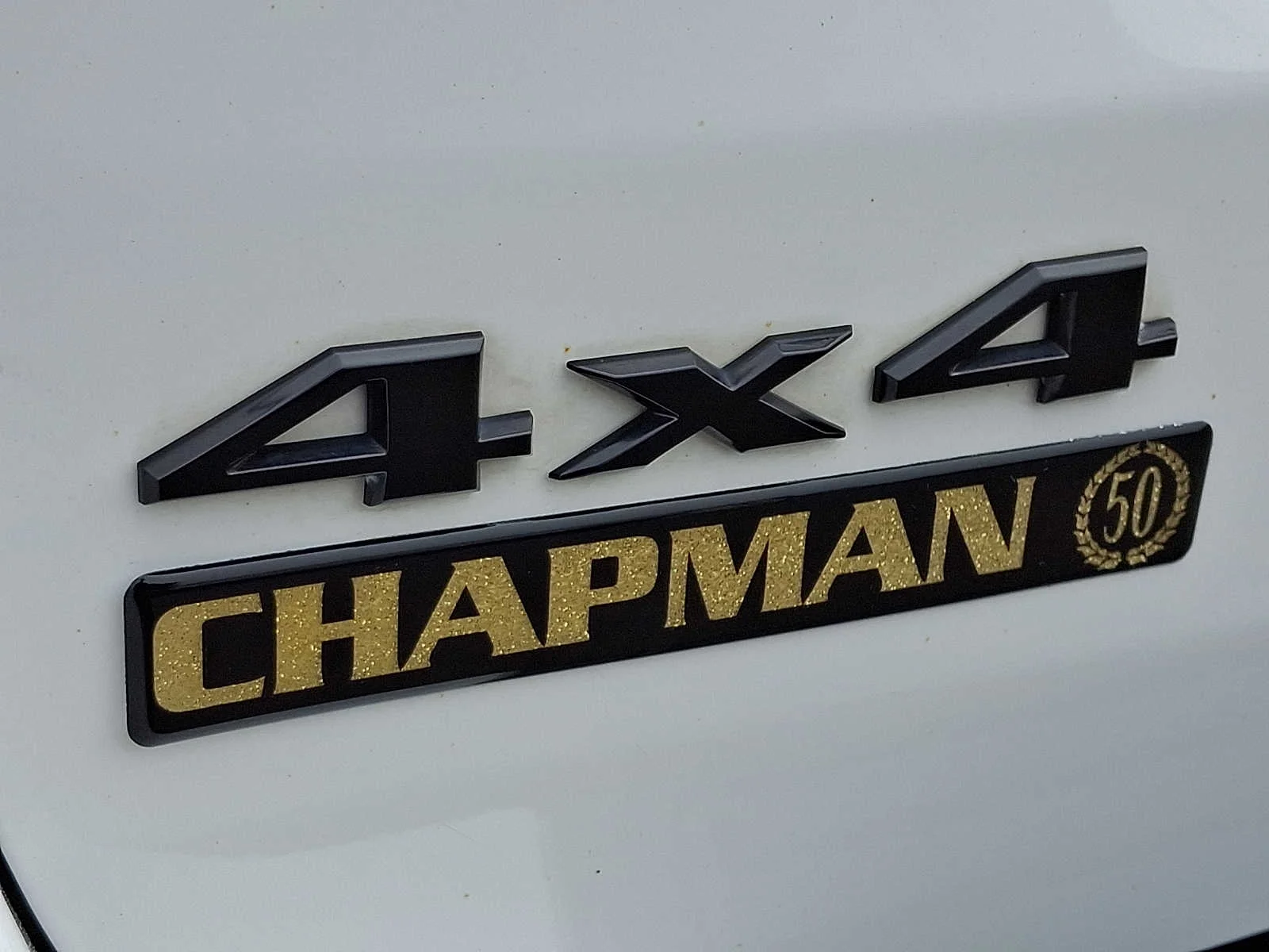 Used 2018 Bright White Clearcoat Jeep Altitude image 32