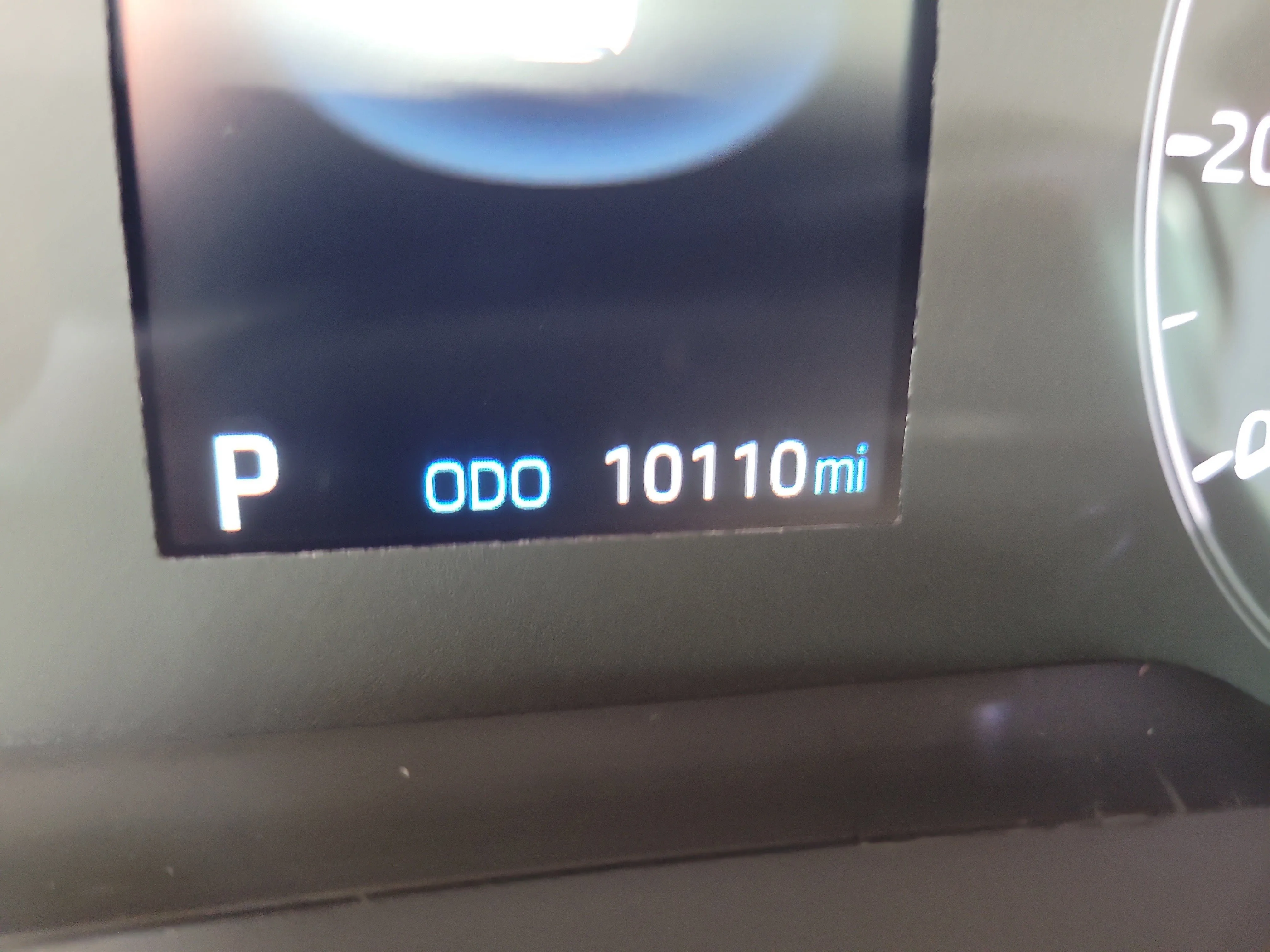 Certified Used 2025 Underground Toyota LE image 32