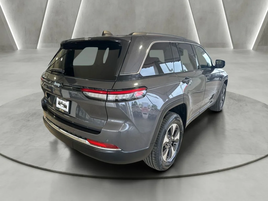 Used 2023 Gray Jeep 4xe image 4