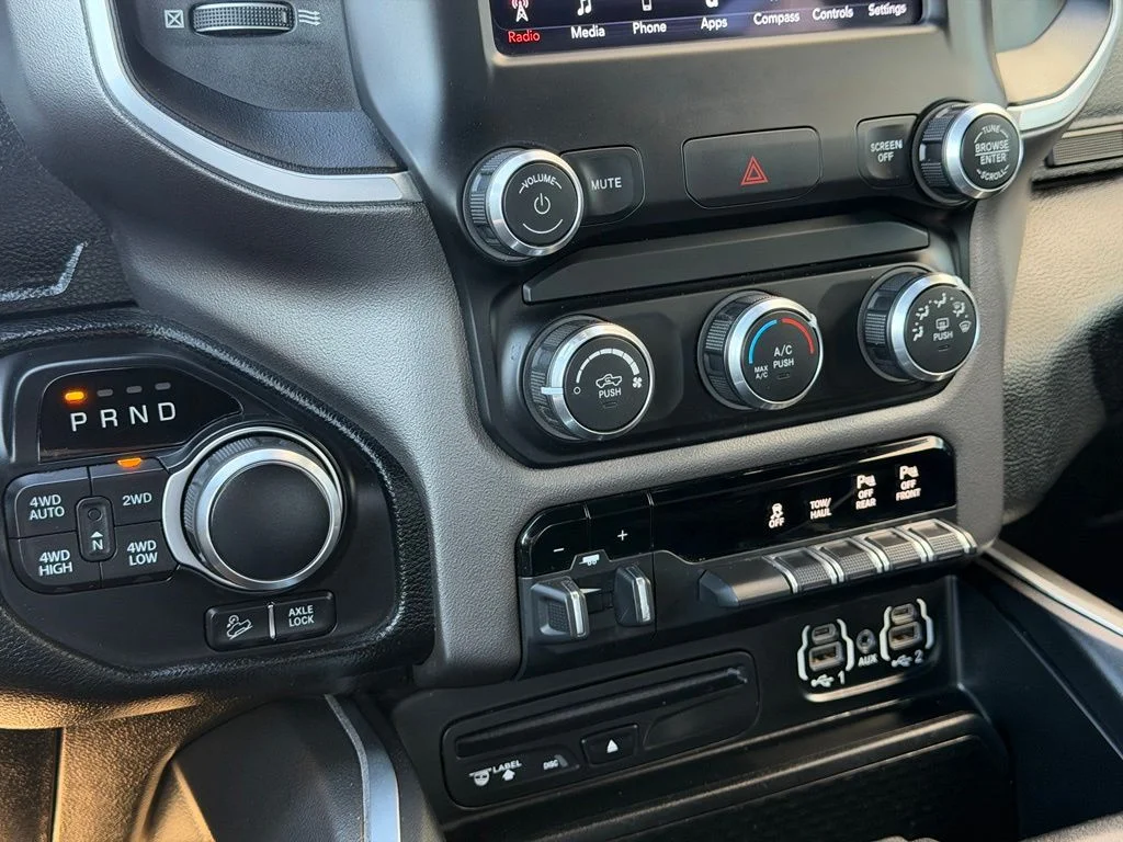 Used 2019 Black Ram Big Horn/Lone Star image 14