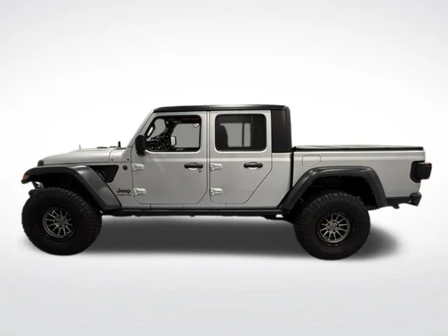 Used 2022 Silver Jeep Rubicon image 6