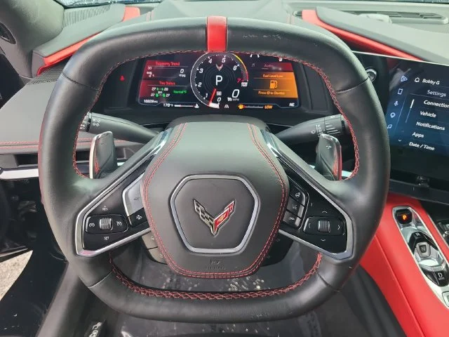 Used 2025 Black Chevrolet 2LT image 20