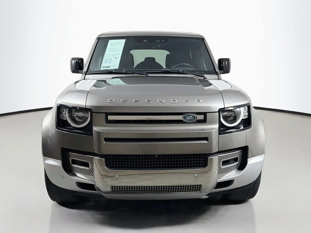Certified Used 2023 Silver Land Rover S image 2