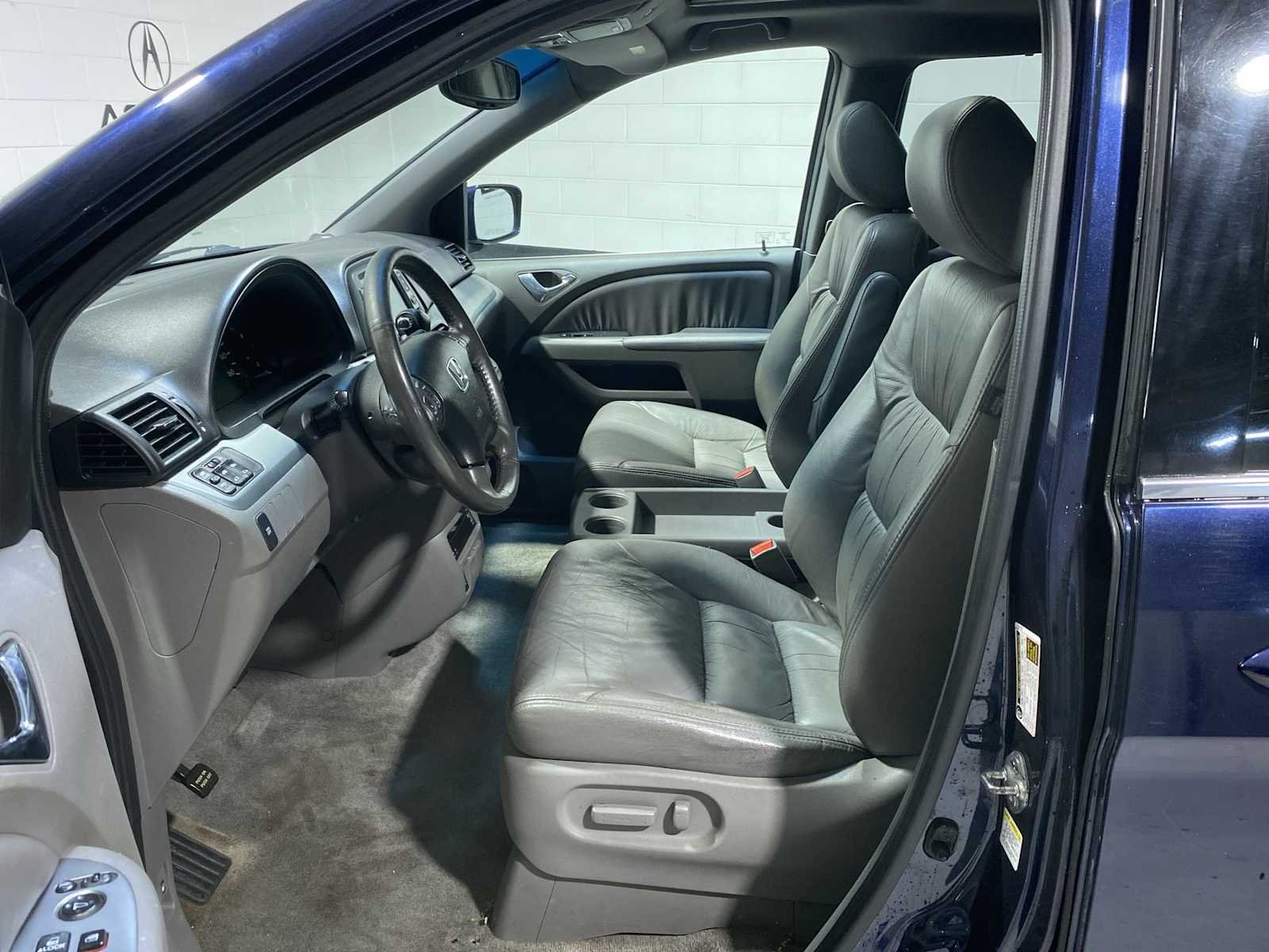 Used 2008 Honda Odyssey EX-L with VIN 5FNRL38718B069648 for sale in Verona, NJ