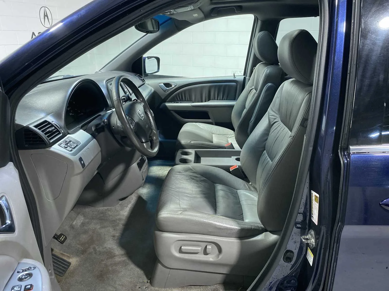 Used 2008 Honda Odyssey EX-L with VIN 5FNRL38718B069648 for sale in Verona, NJ