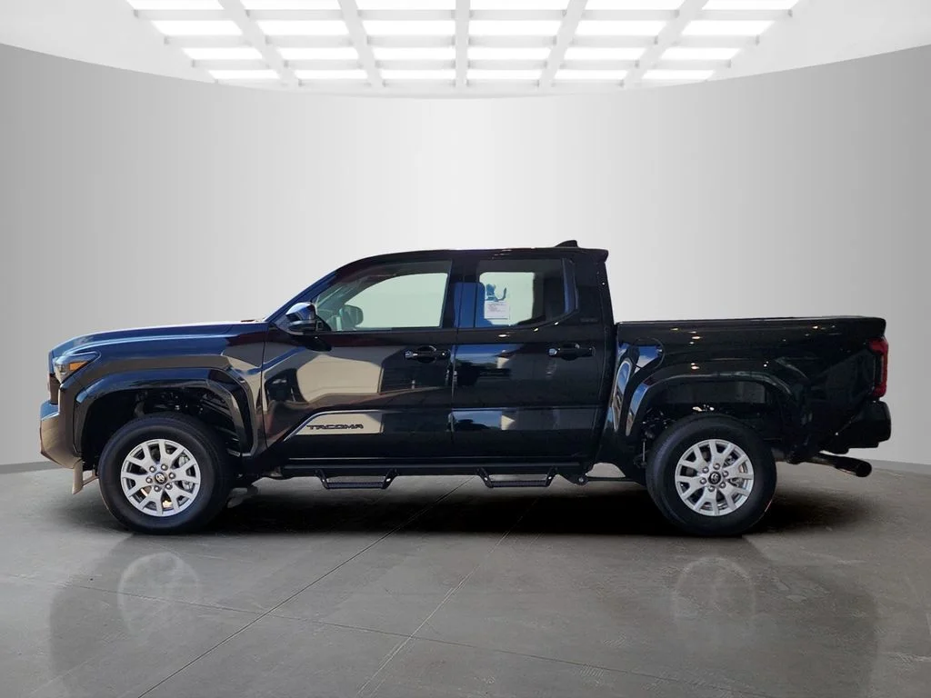 New 2026 Black Toyota  SR5 image 5