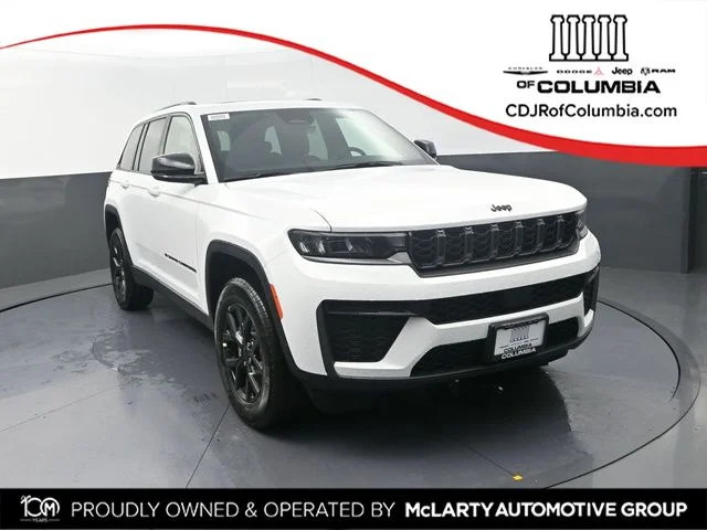 New 2026 Bright White Clear-Coat Exterior Paint Jeep Laredo Altitude image 1
