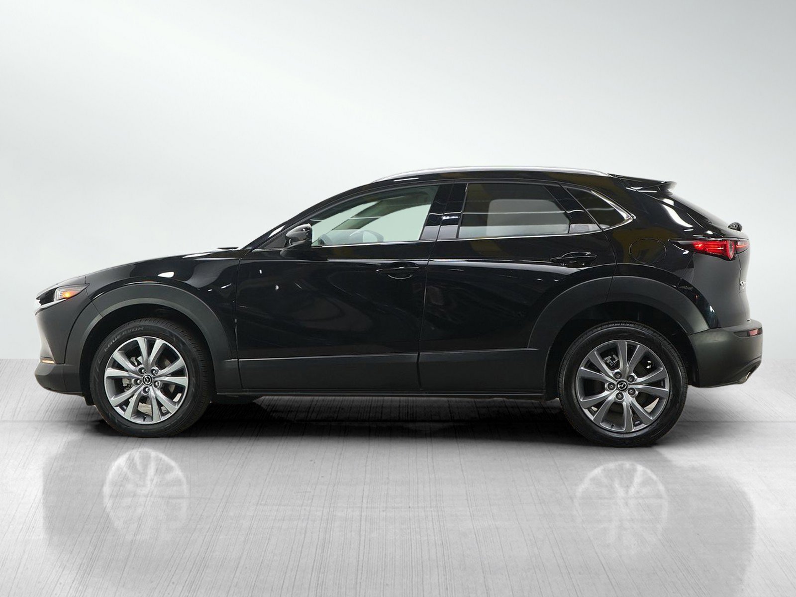 Used 2023 Mazda CX-30 Premium with VIN 3MVDMBDM4PM519086 for sale in Burnsville, Minnesota