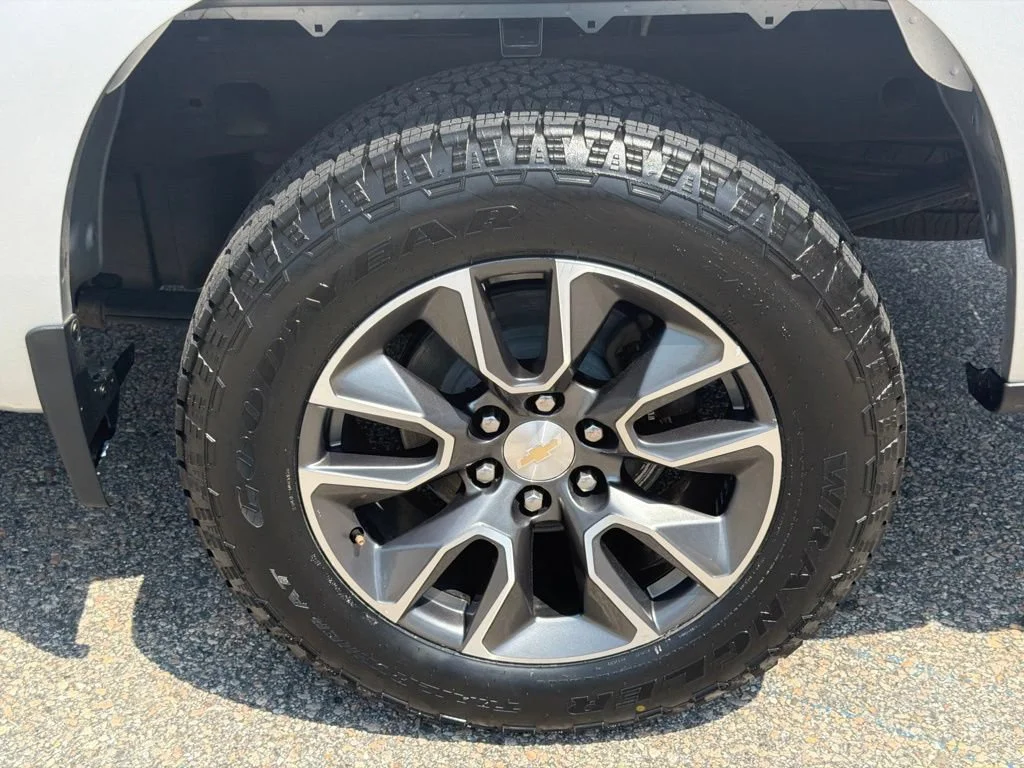 2022 Chevrolet Silverado 1500 LT - Photo 42