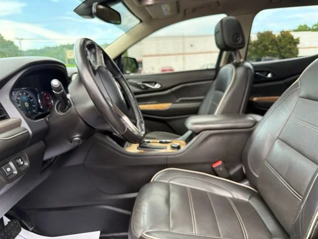 Used 2019 DARK SKY METALLIC GMC Denali image 33