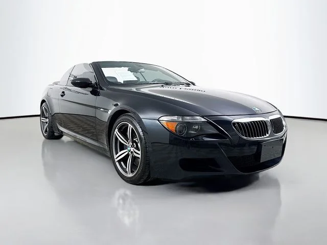 Used 2007  BMW Convertible image 9