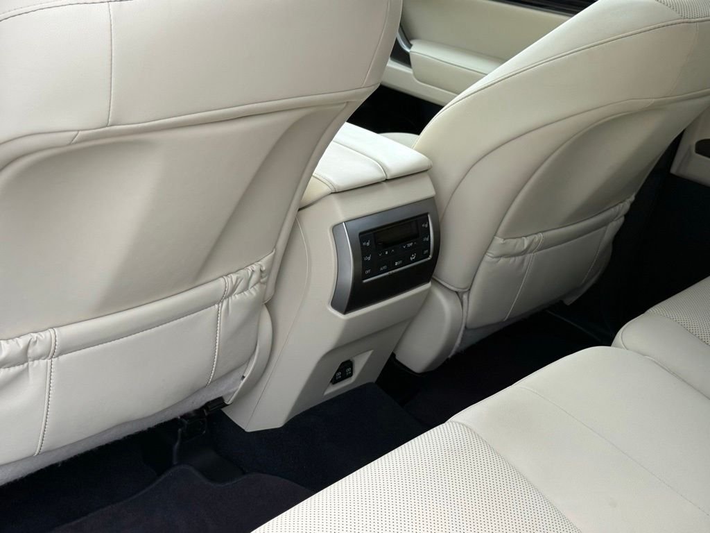 Certified Used 2023 BLACK Lexus 460 image 29