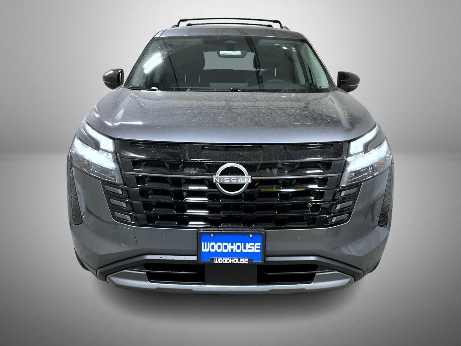 New 2026 Gun Metallic Nissan SL image 2