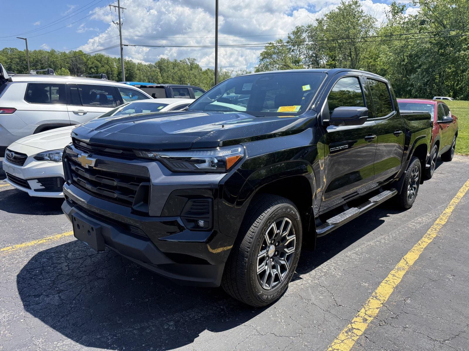 Used 2023 Black Chevrolet LT image 2