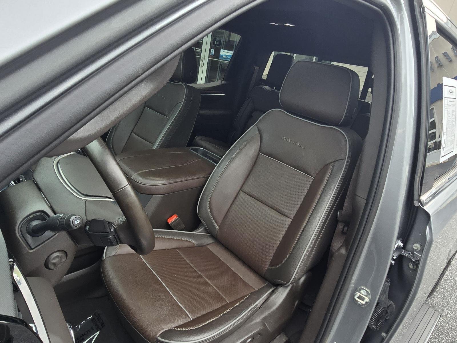 Used 2023 Sterling Metallic GMC Denali image 22