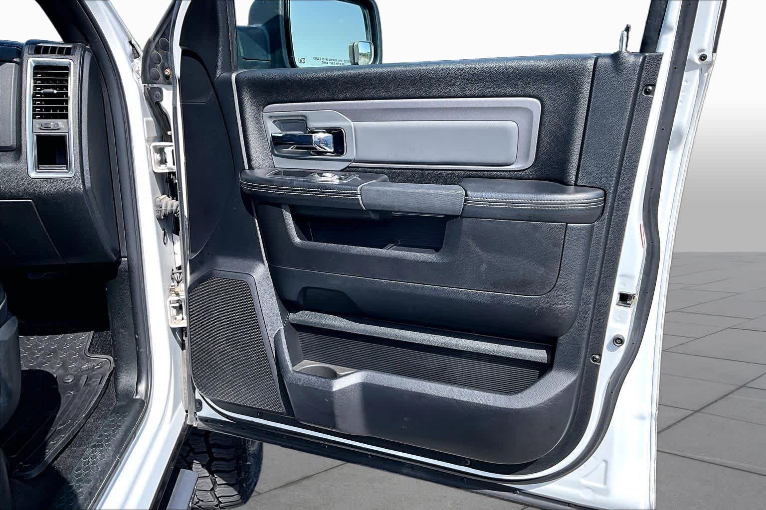 Used 2018 Bright White Clearcoat Ram Power Wagon image 23