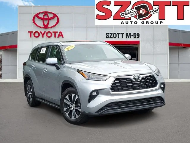 Certified Used 2024 Silver Toyota XLE image 1