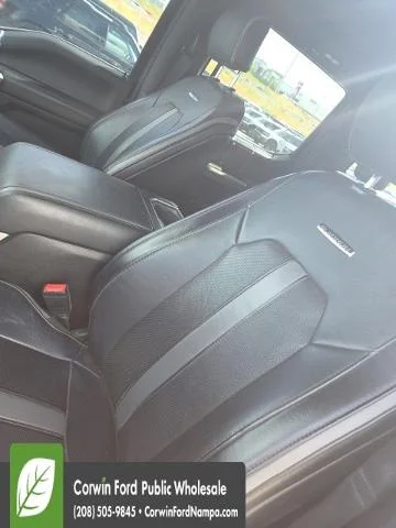 Used 2018 Shadow Black Ford  image 12