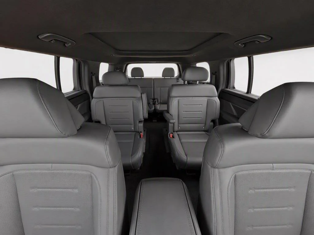 Used 2026 Hampton Gray Hyundai Calligraphy image 17