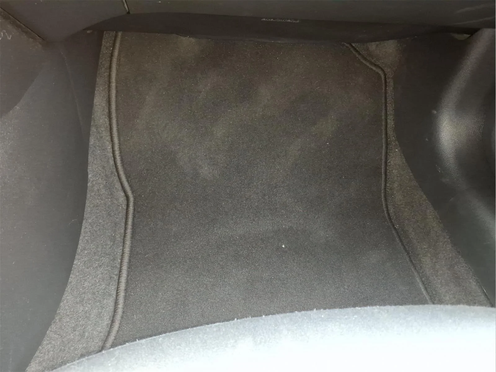 Used 2025 Super Black Nissan SV image 26