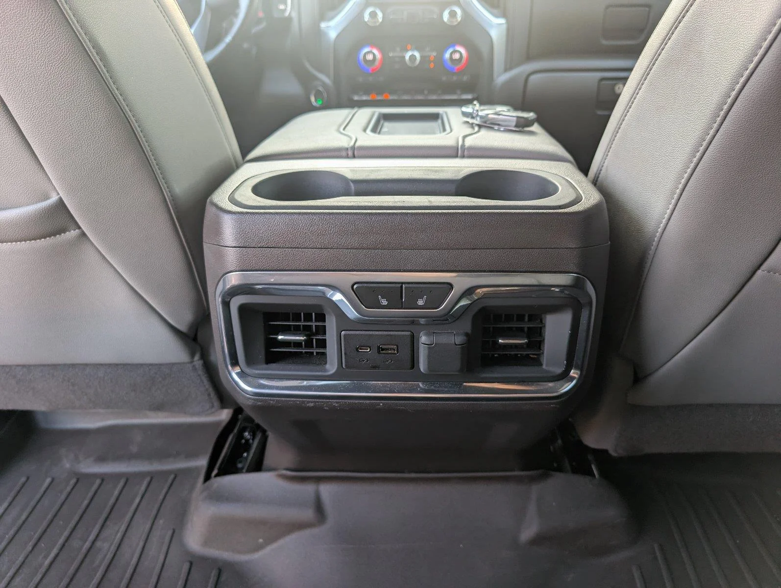 Used 2021 SUMMIT WHITE GMC SLT image 35