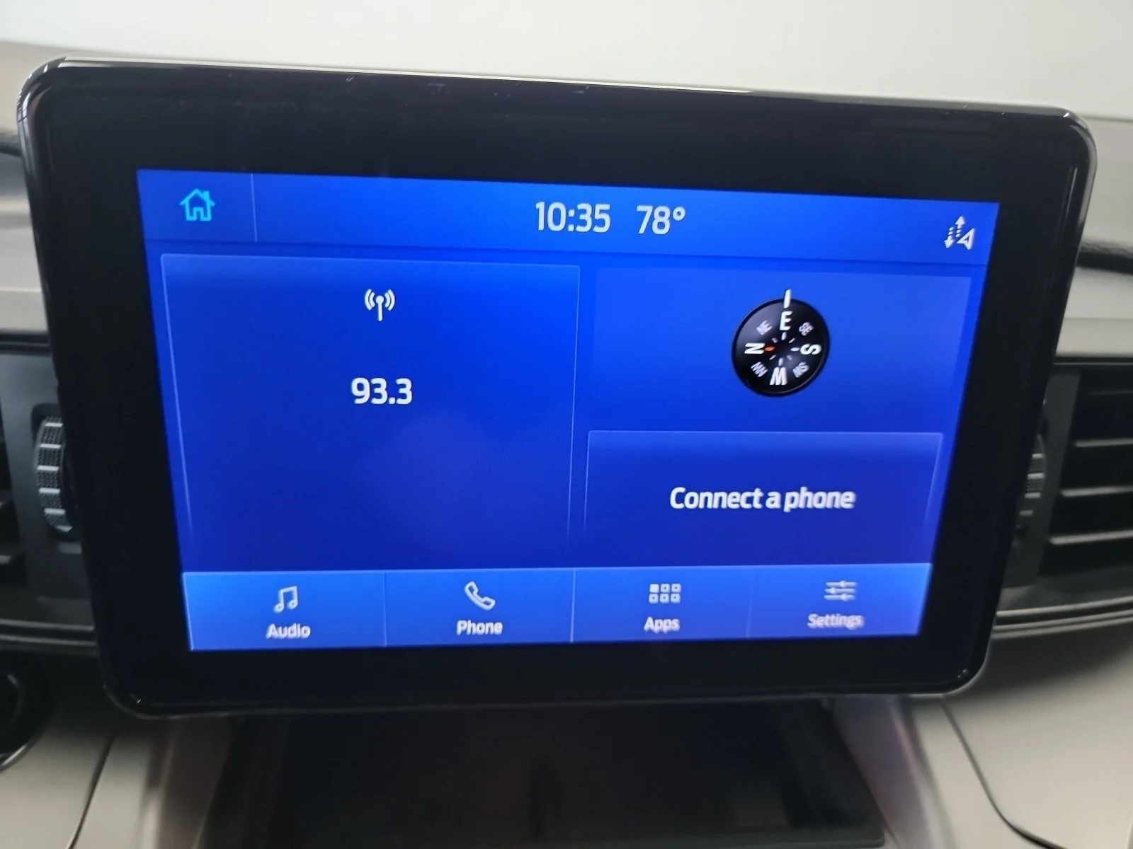 Used 2021 Oxford White Ford XLT image 21