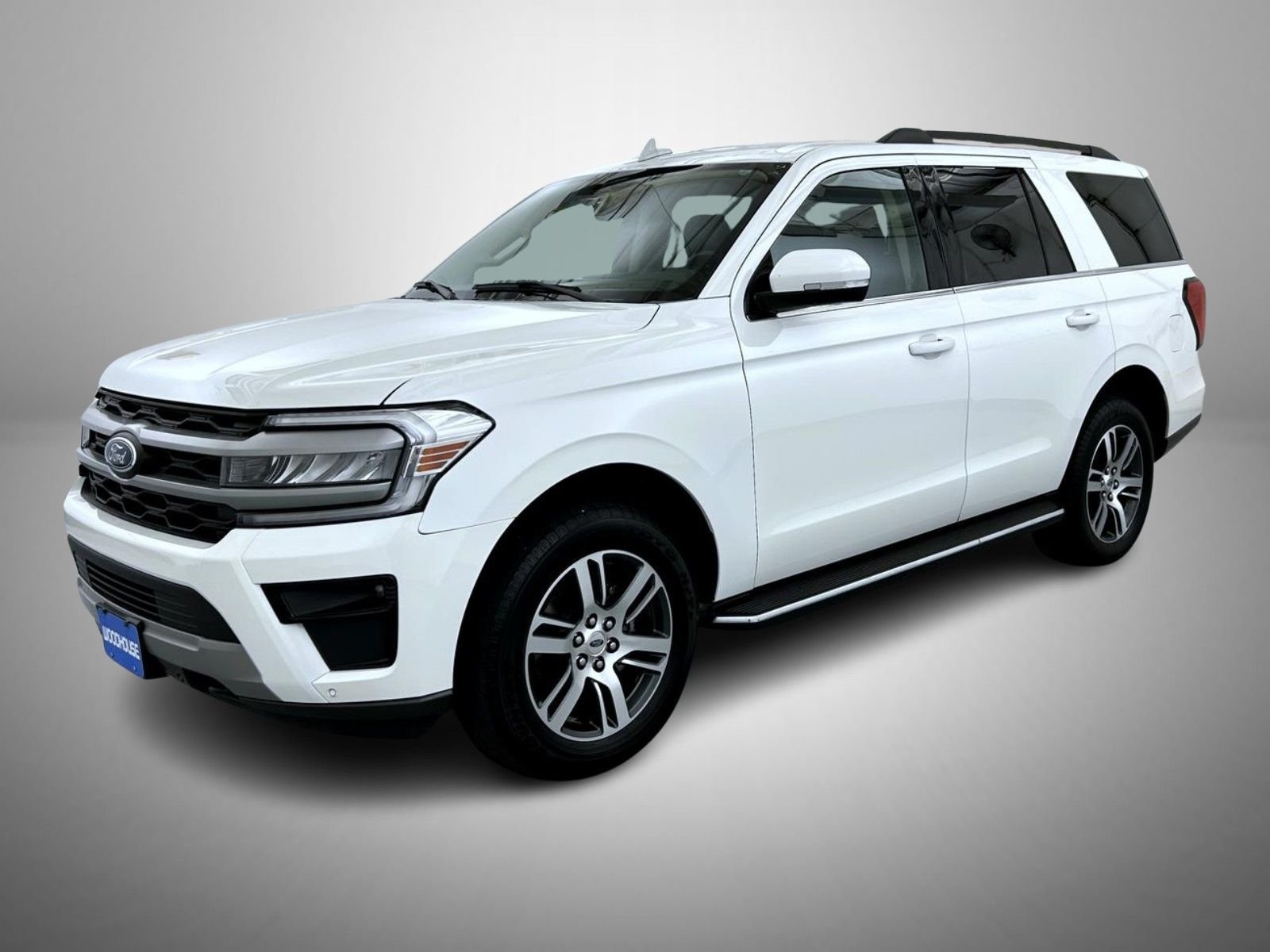 Used 2023 White Ford XLT image 1