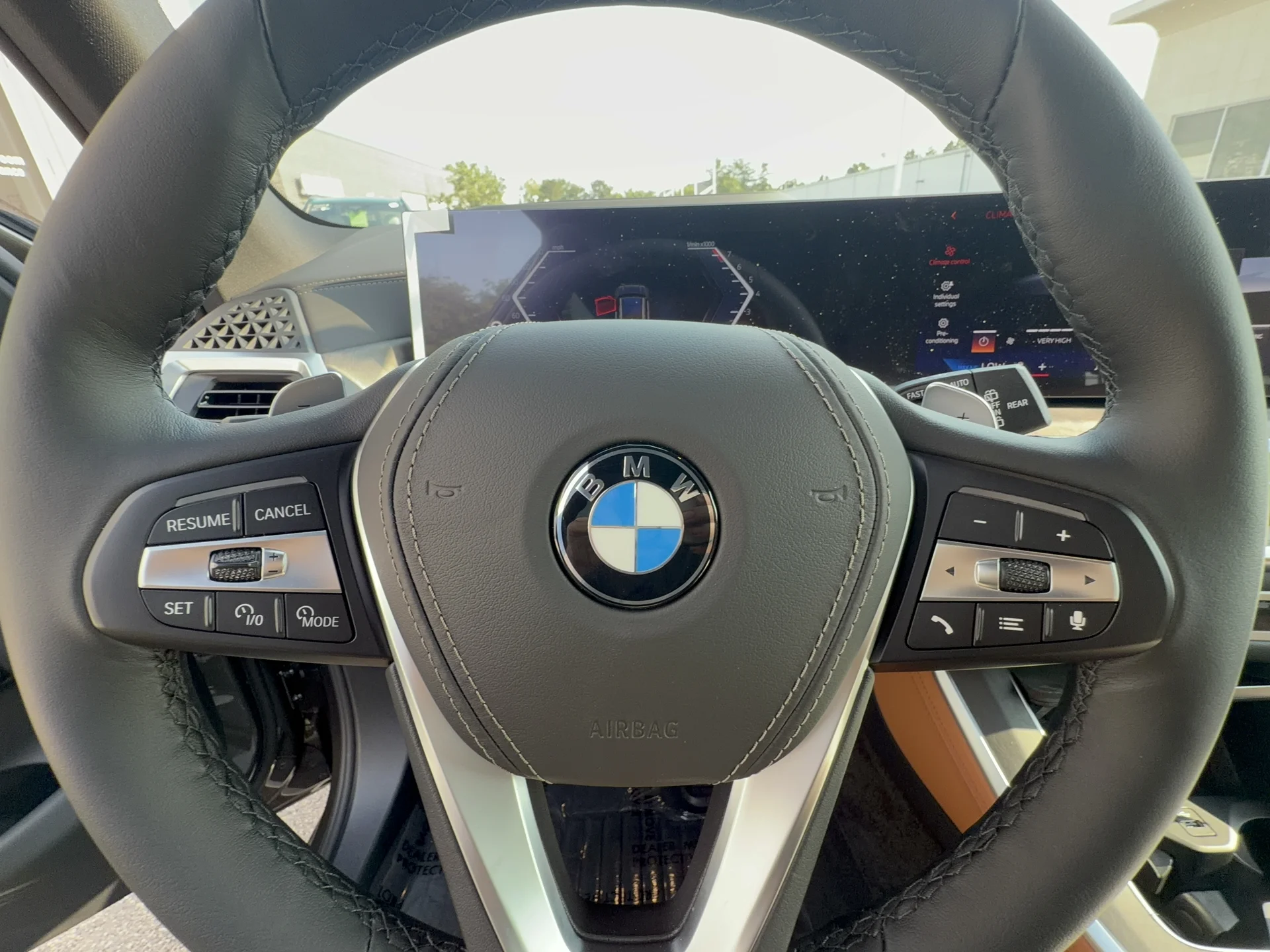 New 2026 Manhattan Green Metallic BMW xDrive40i image 15