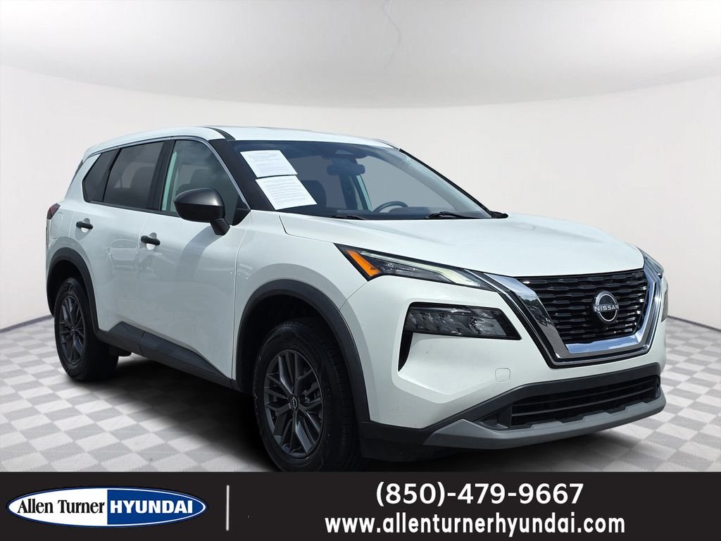 2023 Nissan Rogue S FWD's photo