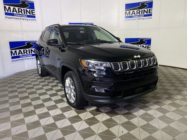 2022 Jeep Compass Latitude Lux 4x4