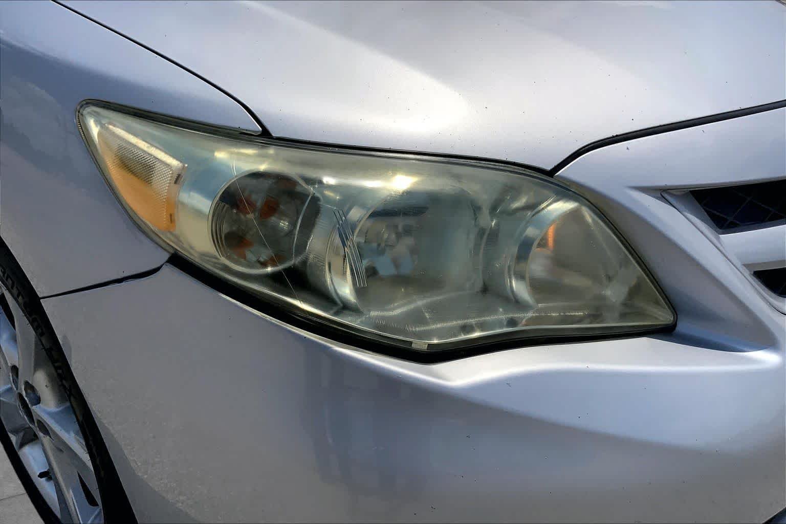Used 2013 Classic Silver Metallic Toyota S image 26