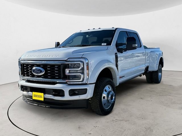 2026 Ford F-450 Super Duty Platinum