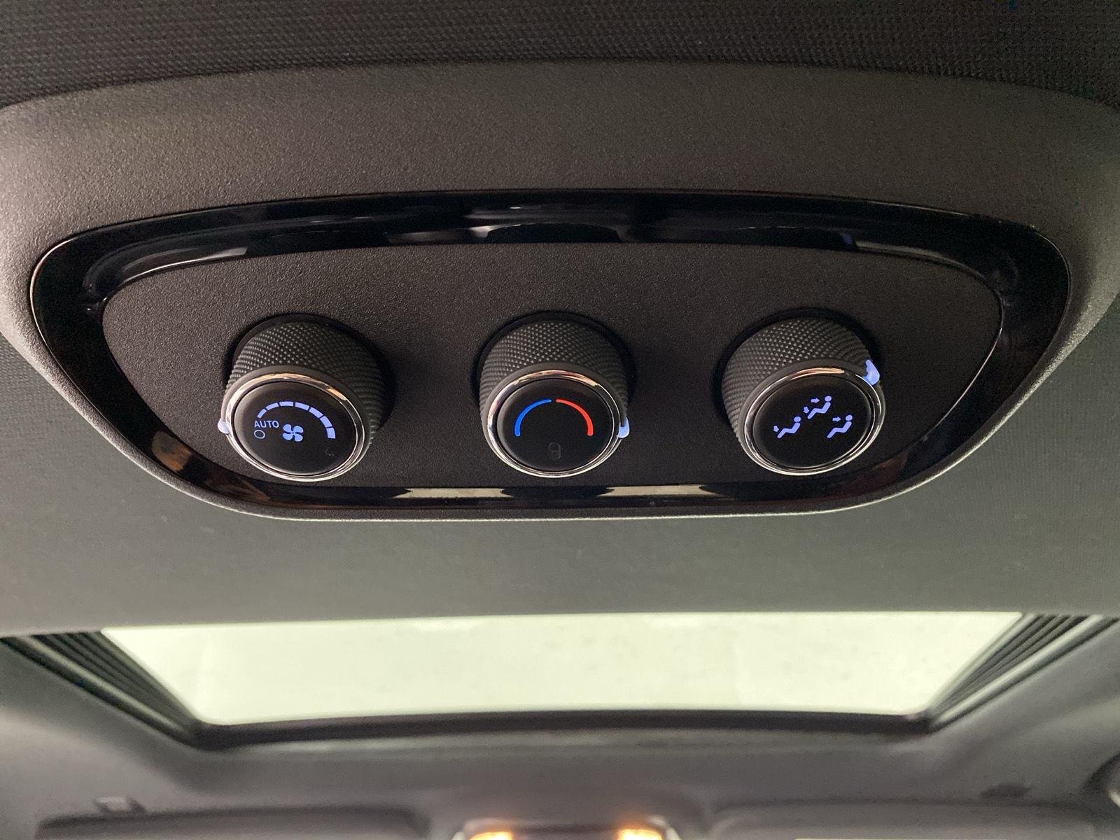 Used 2025 White Knuckle Dodge R/T image 30