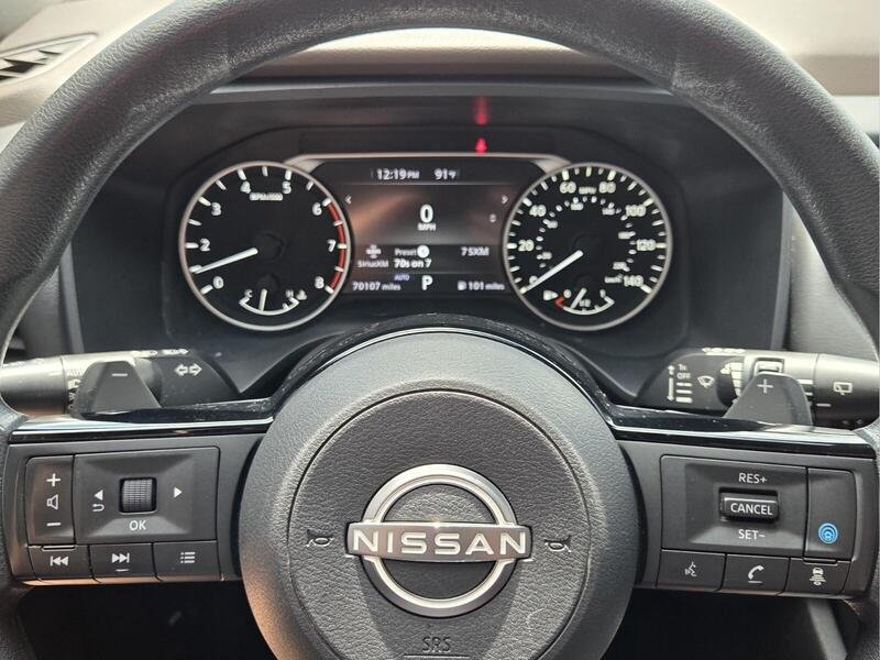 Used 2022 Gun Metallic NISSAN AWD SV image 31